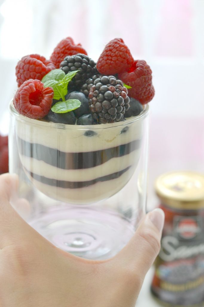 Rezept: Früchte-Tiramisu mit Schwartau*.