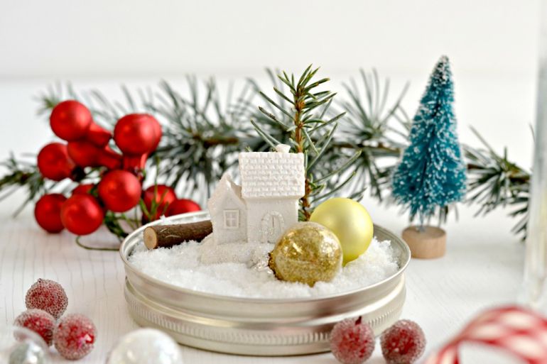 Neviti Winter Wonderland Konfetti & Kristalle – Goldener Glitzer Für Weihnachtsdeko