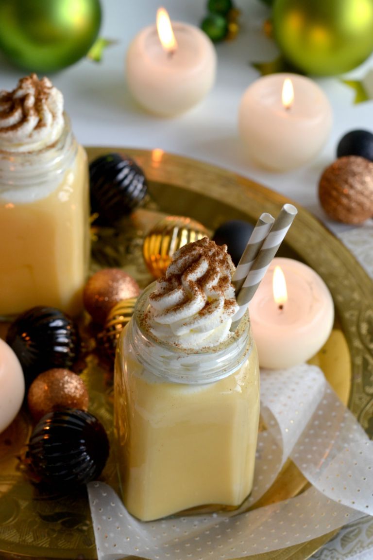 Rezept Weihnachtlicher Eggnog für Heiligabend. [Werbung]