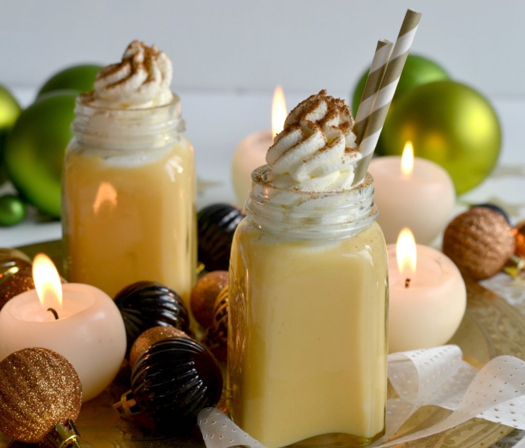 Rezept Weihnachtlicher Eggnog für Heiligabend. [Werbung]