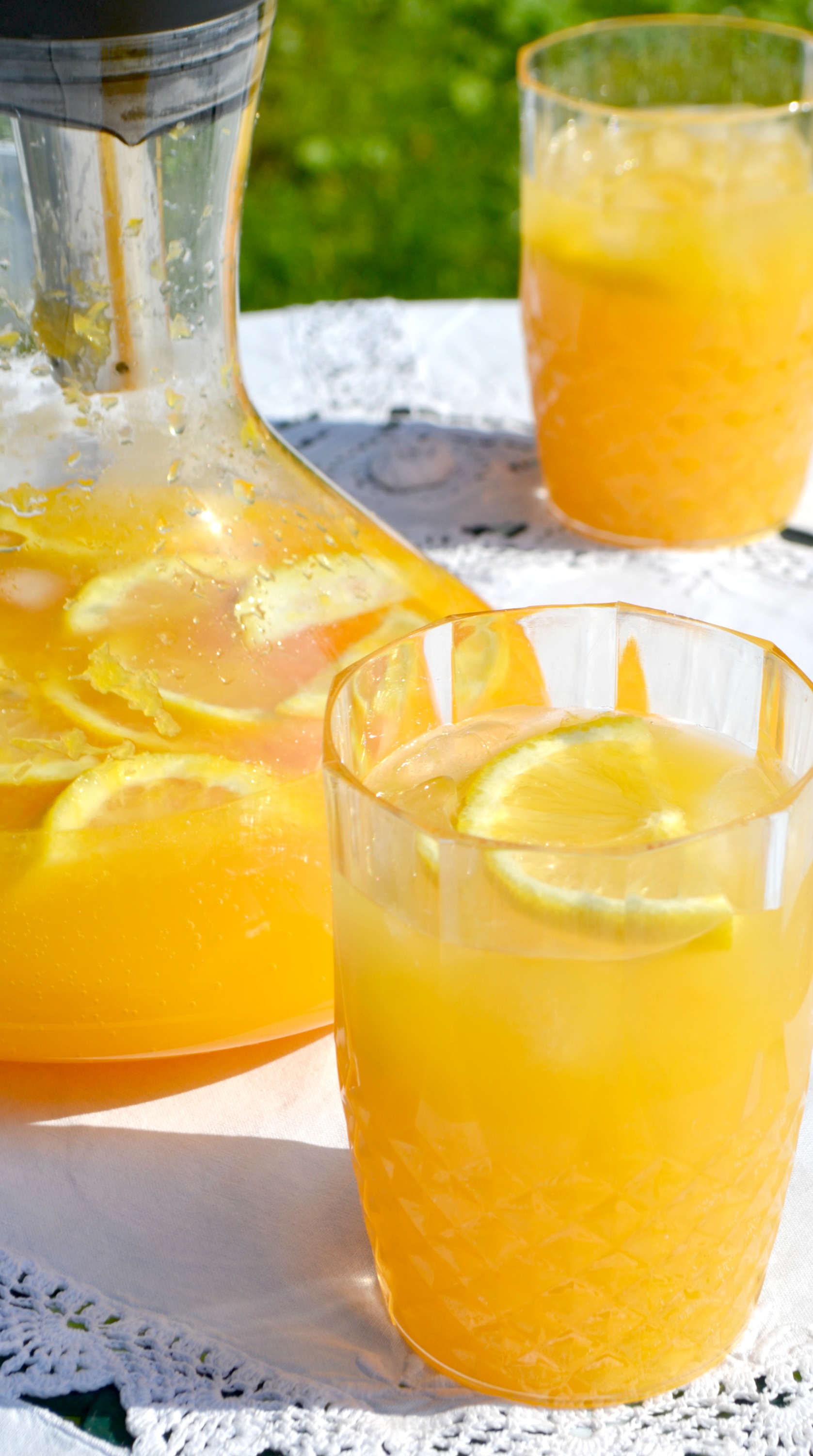 Juicyday: Selfmade Limonade 2.0 - Selbstgemachte Orangenlimonade.